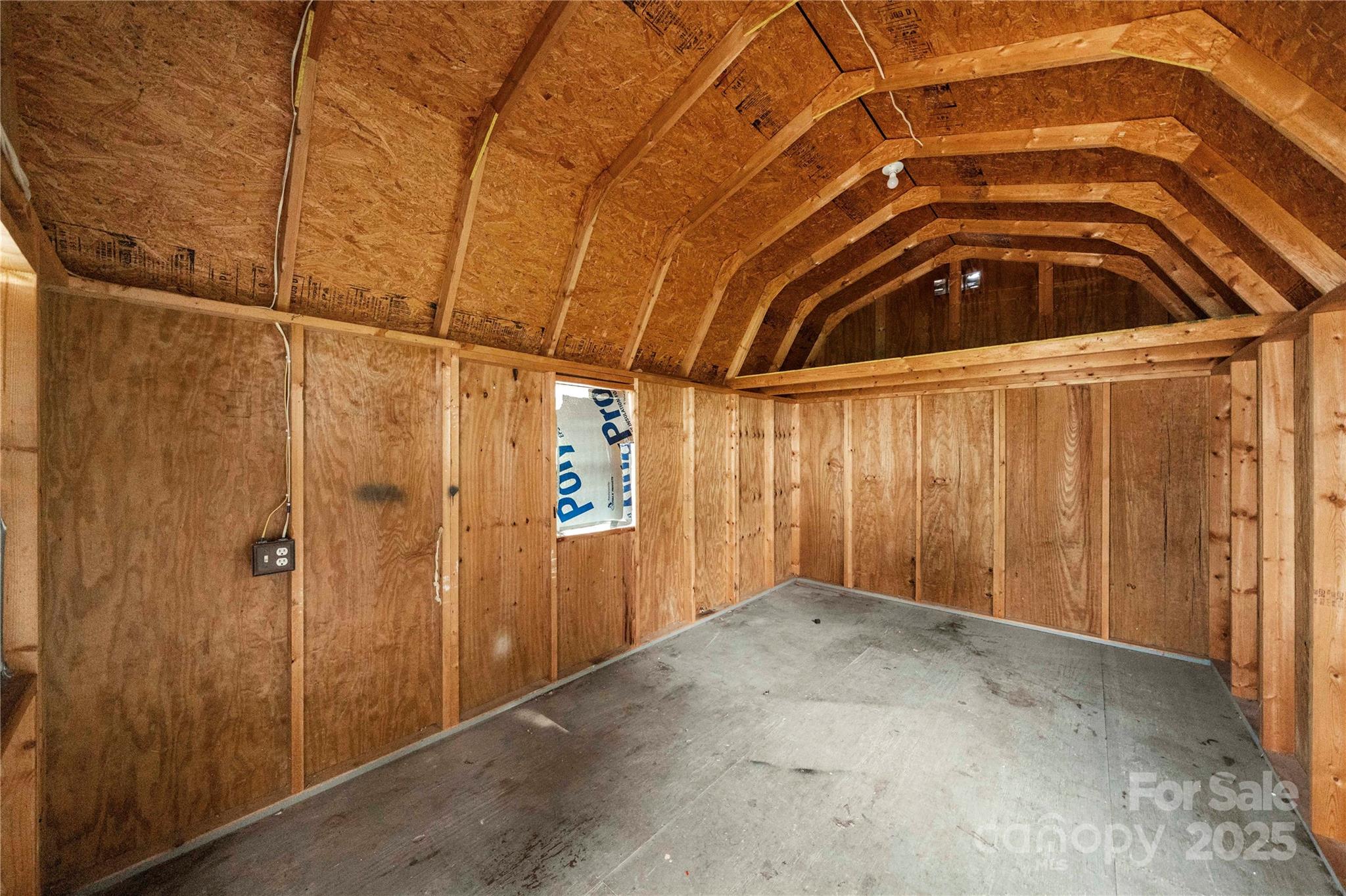 215 West D Street Newton, NC 28658 - Photo 43 of 48 a view of a garage