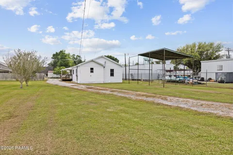 $100,000 | 1004 Mouton Avenue, Parks, LA 70582