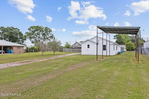 $100,000 | 1004 Mouton Avenue, Parks, LA 70582