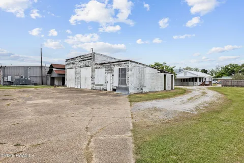 $100,000 | 1004 Mouton Avenue, Parks, LA 70582