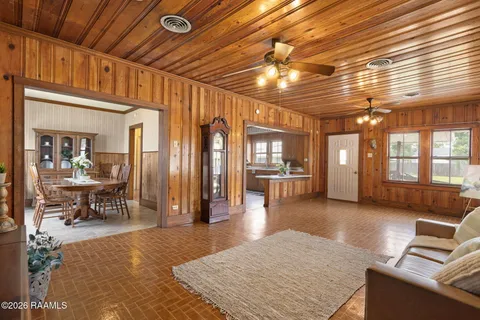 $100,000 | 1004 Mouton Avenue, Parks, LA 70582