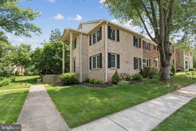 $3,800 | 7401 Willshire Hunt Court, Springfield, VA 22153
