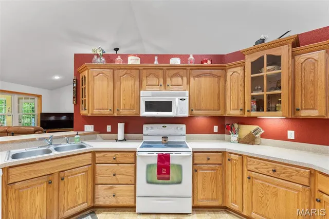 $624,900 | 102 Timber Lane, Farmington, MO 63640