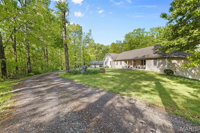 $624,900 | 102 Timber Lane, Farmington, MO 63640