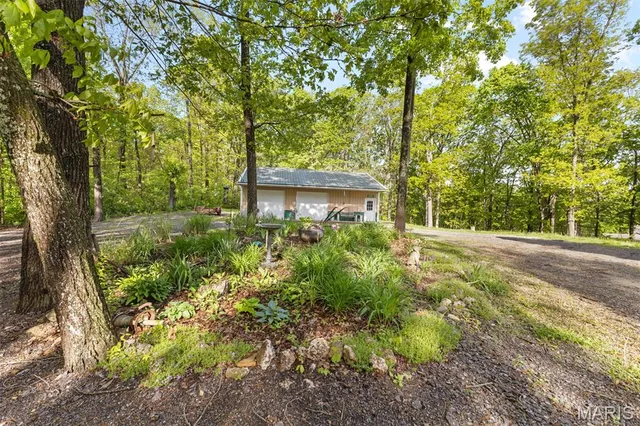 $624,900 | 102 Timber Lane, Farmington, MO 63640