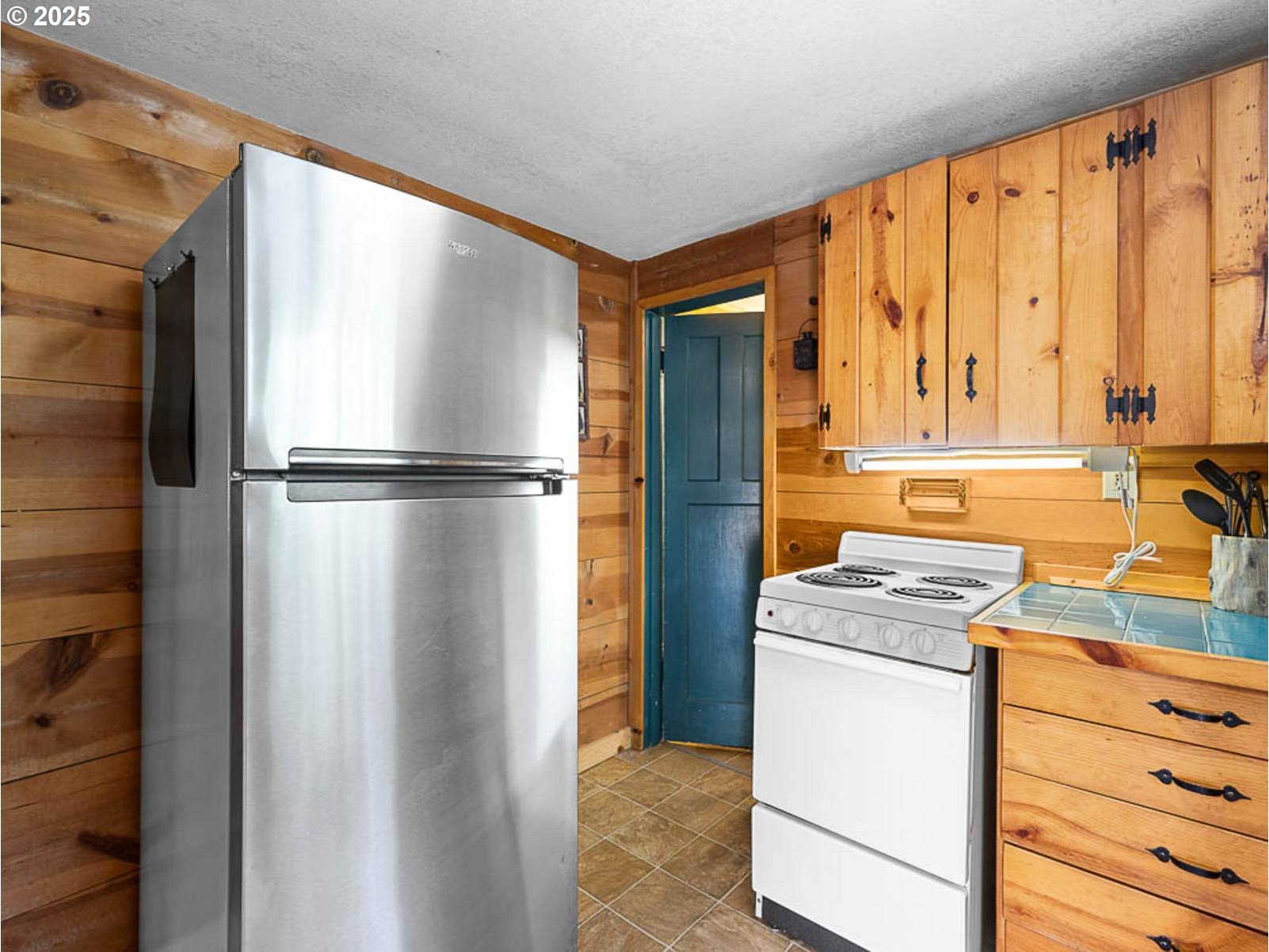71320 East Thimbleberry Street Rhododendron, OR 97049 - Photo 23 of 38 Gallery Image 23