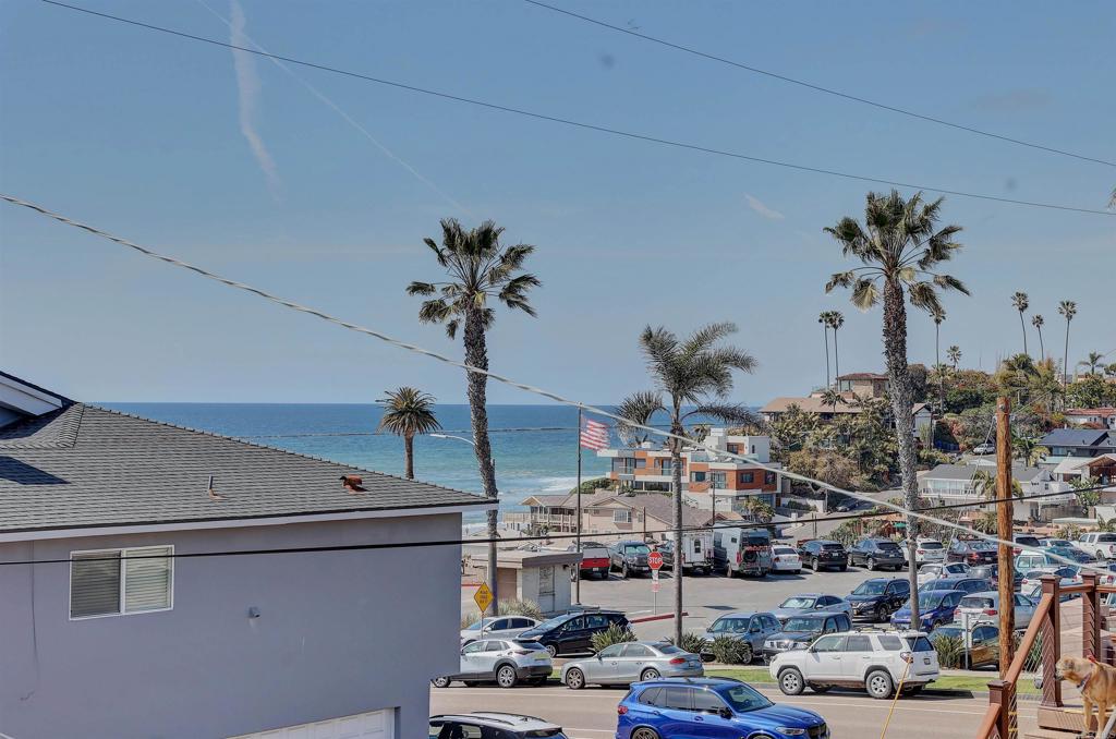 418 3rd Street Encinitas, CA 92024 - Photo 6 of 74 a view of a room with gym equipment