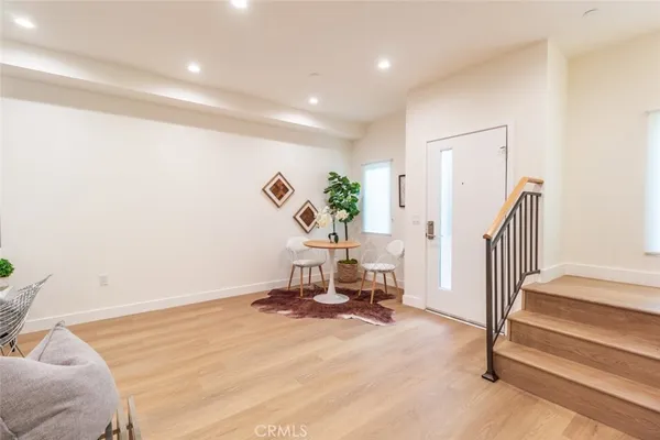 $3,750 | 1212 Viola Avenue, Unit 103, Glendale, CA 91202
