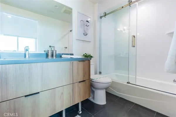 $3,750 | 1212 Viola Avenue, Unit 103, Glendale, CA 91202