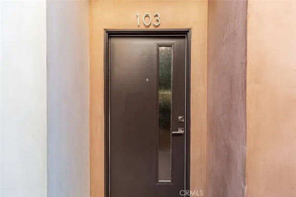 $3,750 | 1212 Viola Avenue, Unit 103, Glendale, CA 91202