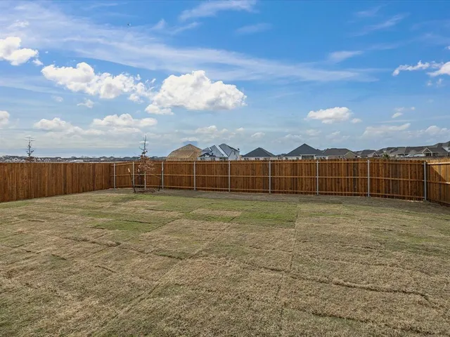 $2,600 | 428 Blackwater Trail, Waxahachie, TX 75165