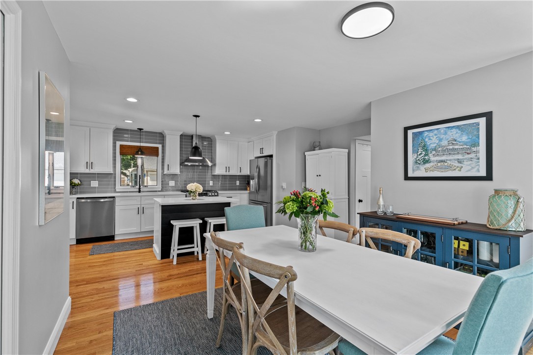 157 Riverside Drive East Providence, RI 02915 - Photo 11 of 38