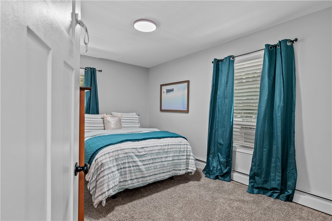 157 Riverside Drive East Providence, RI 02915 - Photo 18 of 38