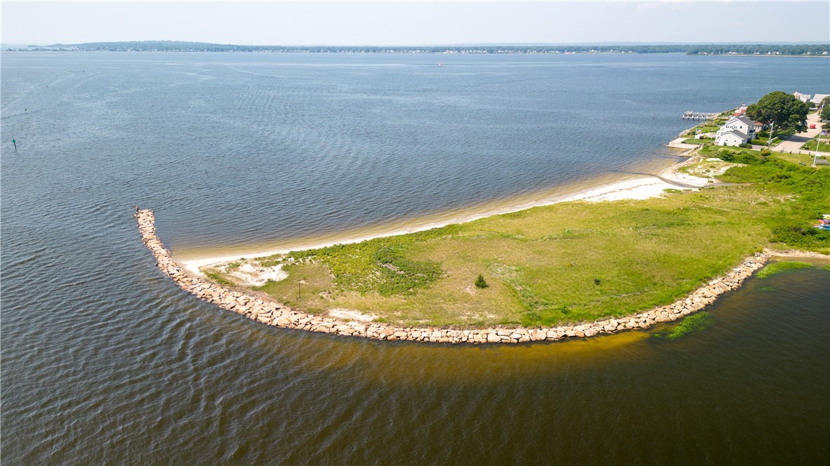 157 Riverside Drive East Providence, RI 02915 - Photo 30 of 38 Private beach