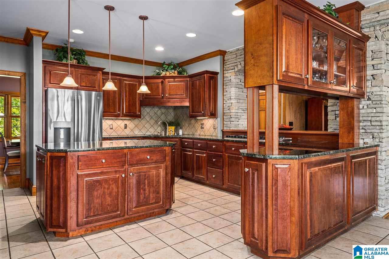 548 Blackjack Road Trussville, AL 35173 - Photo 17 of 50