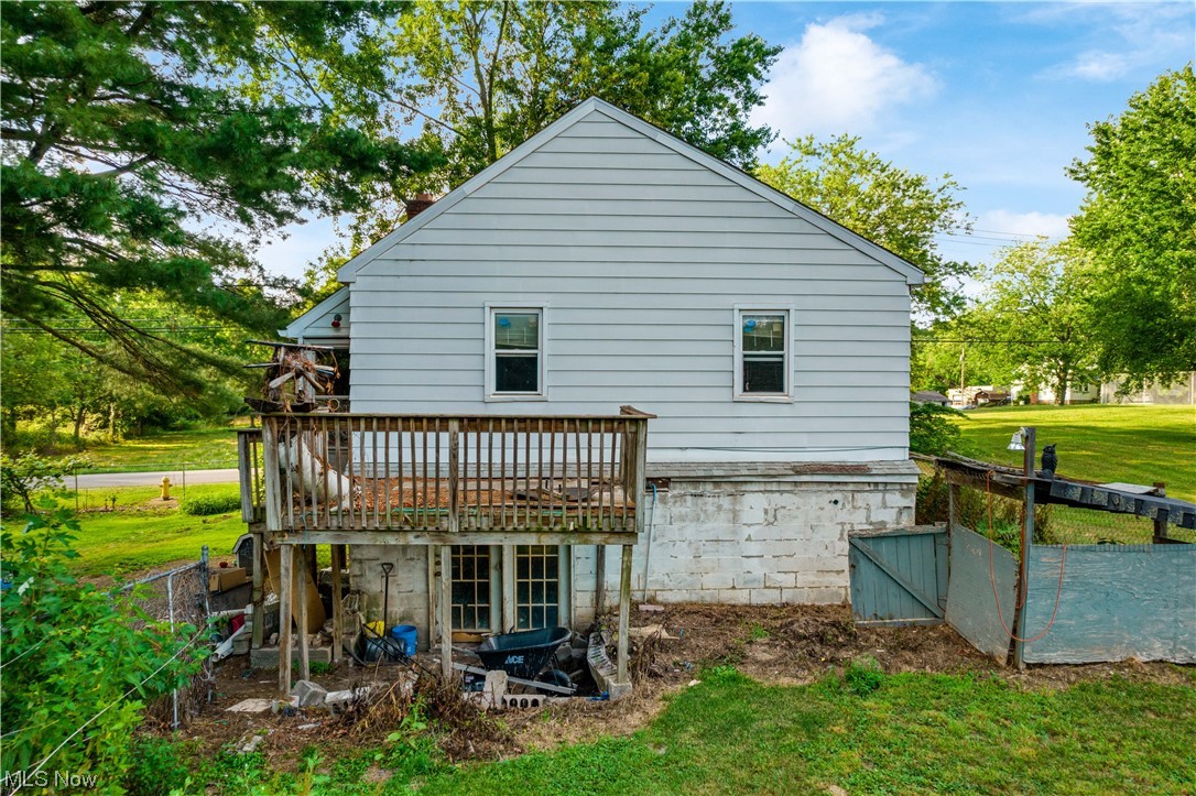 2096 McCoy Road Akron, OH 44320 - Photo 7 of 18 Gallery Image 7