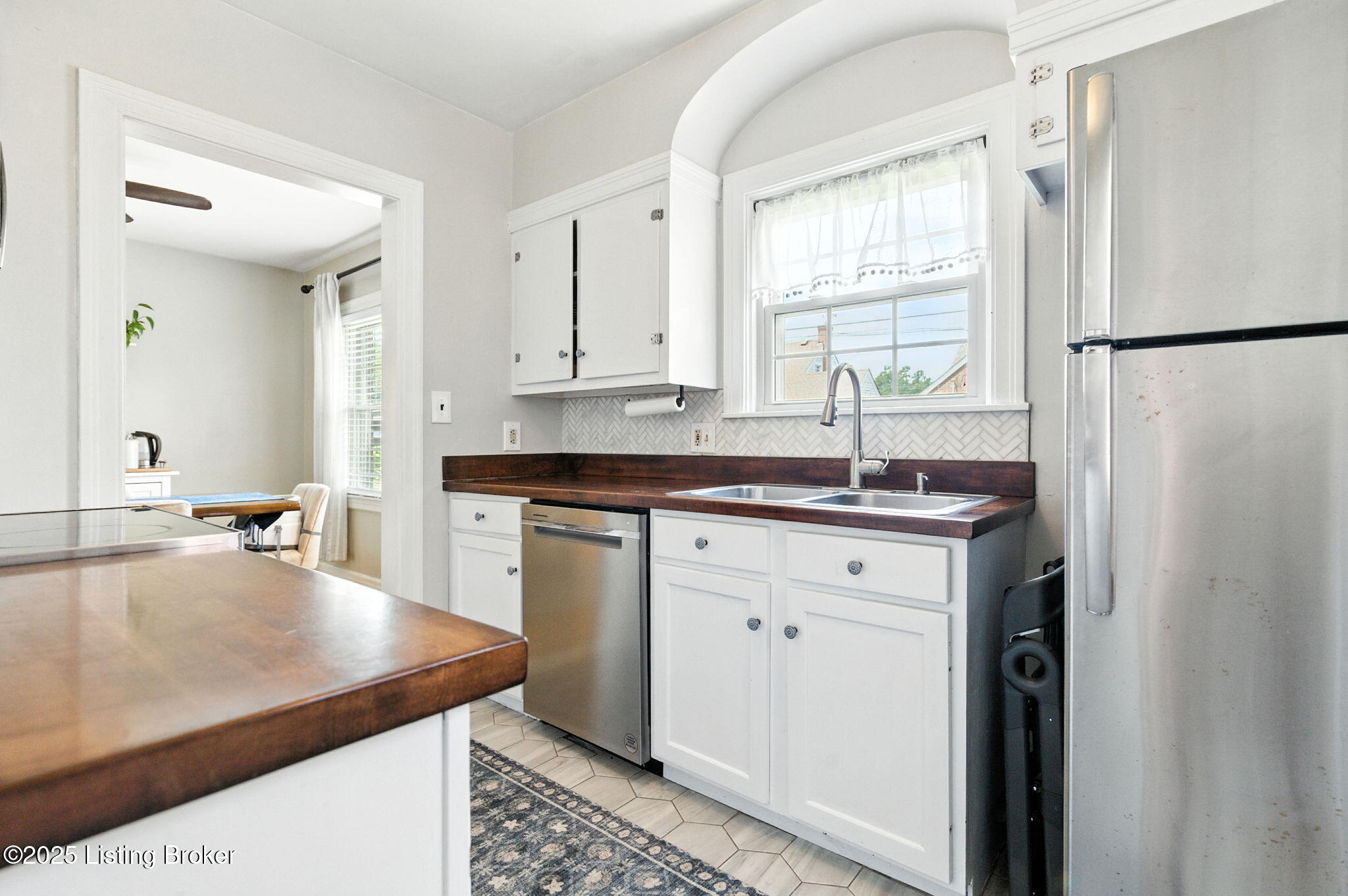 1015 Greenleaf Road Louisville, KY 40213 - Photo 18 of 60 1015 Greenleaf Rd-3030