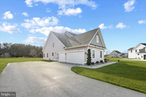 $850,000 | 26191 Tuscany Drive, Millsboro, DE 19966