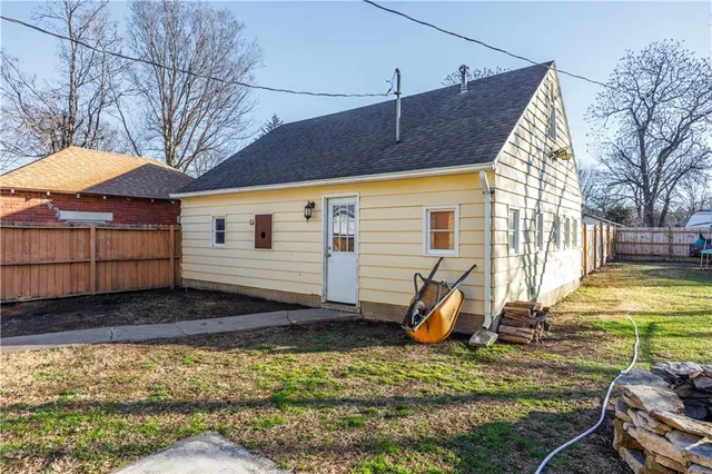 $110,000 | 214 North 8th Street, Fredonia, KS 66736