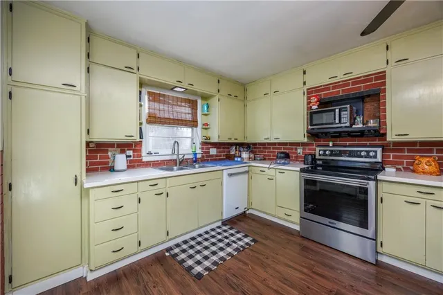 $110,000 | 214 North 8th Street, Fredonia, KS 66736