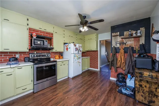 $110,000 | 214 North 8th Street, Fredonia, KS 66736