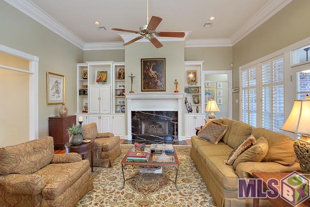 1506 Ridgeland Drive Baton Rouge, LA 70810 - Photo 12 of 29 Living Room