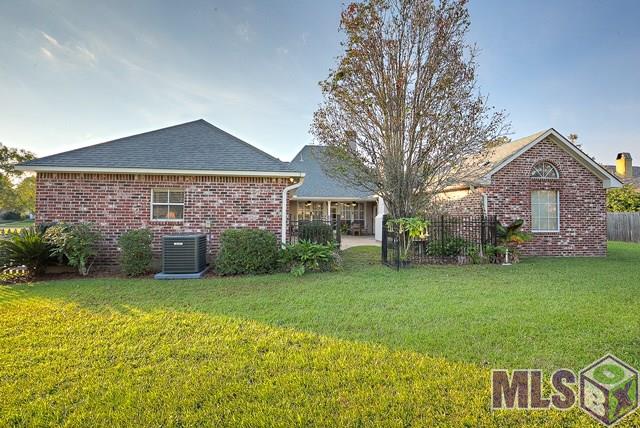 1506 Ridgeland Drive Baton Rouge, LA 70810 - Photo 27 of 29 Rear View of Home and Yard