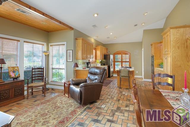 1506 Ridgeland Drive Baton Rouge, LA 70810 - Photo 9 of 29 Gallery Image 9