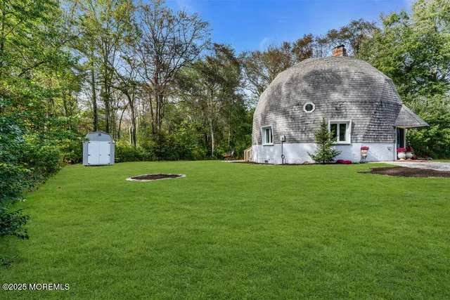 $475,000 | 56 Lakeside Drive, Farmingdale, NJ 07727