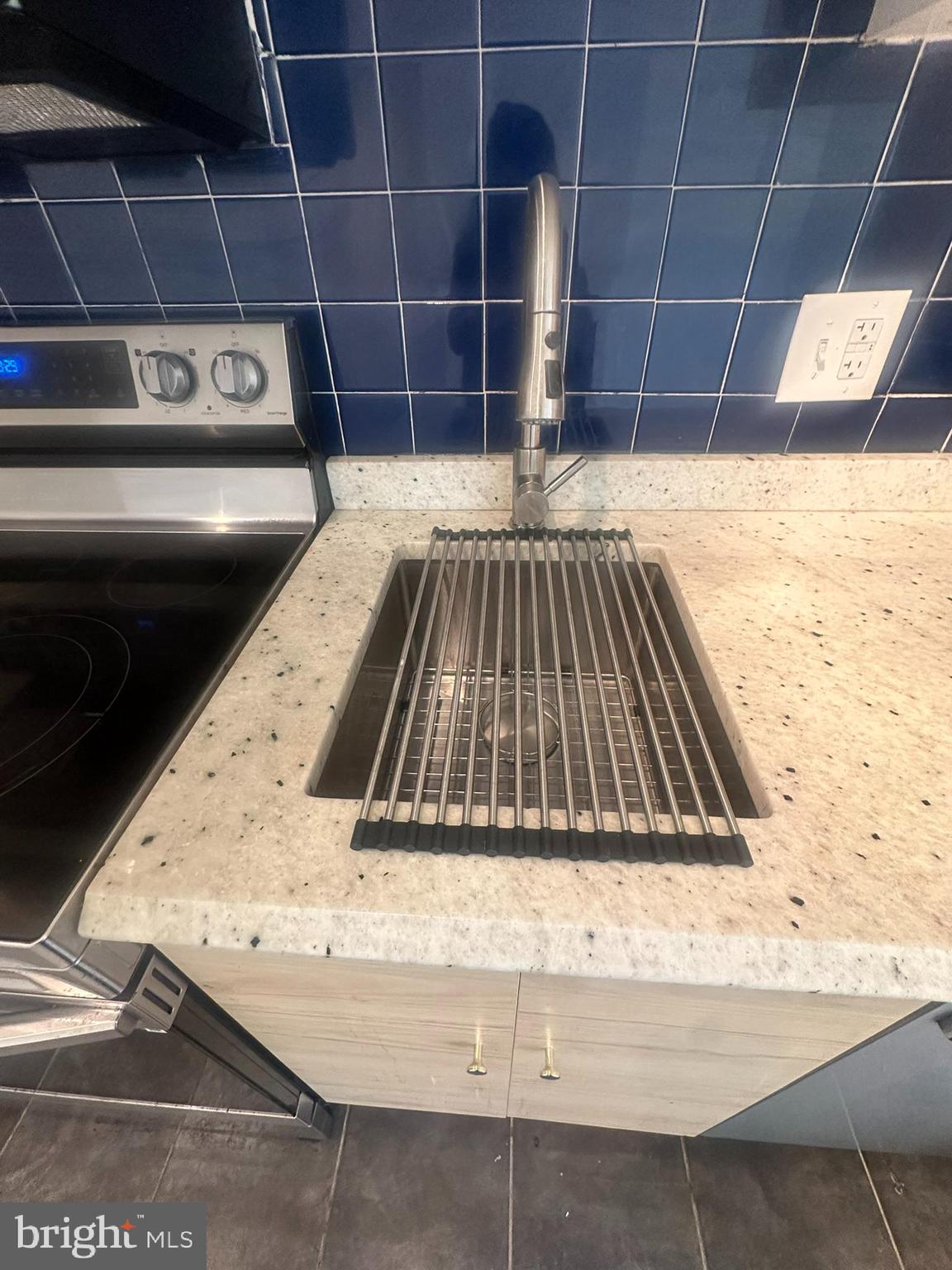 645 Q Street Northwest Washington, DC 20001 - Photo 13 of 31 a view of water heater