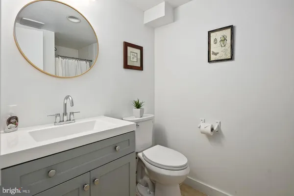 $1,900 | 645 Q Street Northwest, Washington, DC 20001