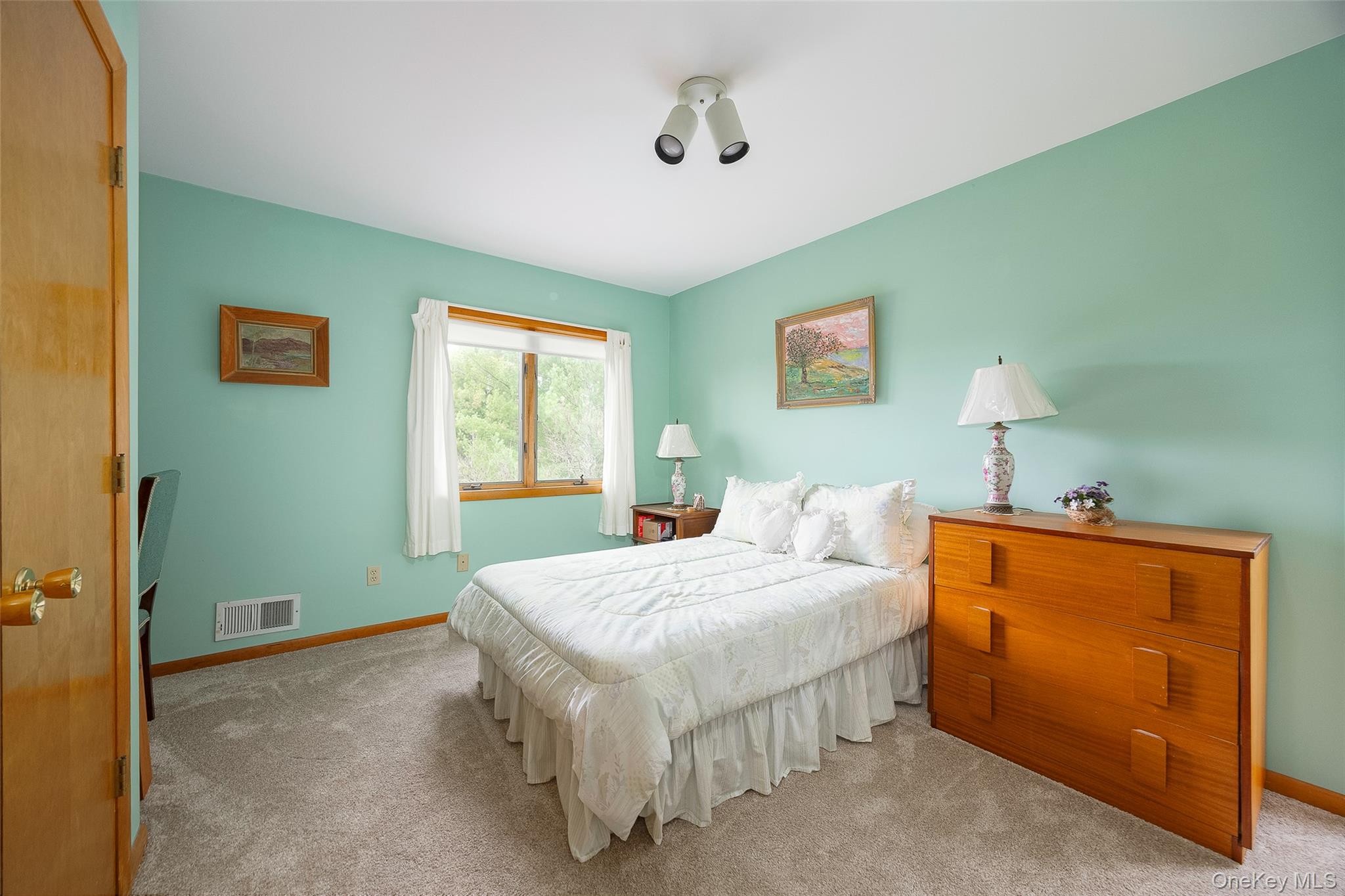 2 English Way Pleasant Valley, NY 12569 - Photo 19 of 32 a bedroom with a bed and a window