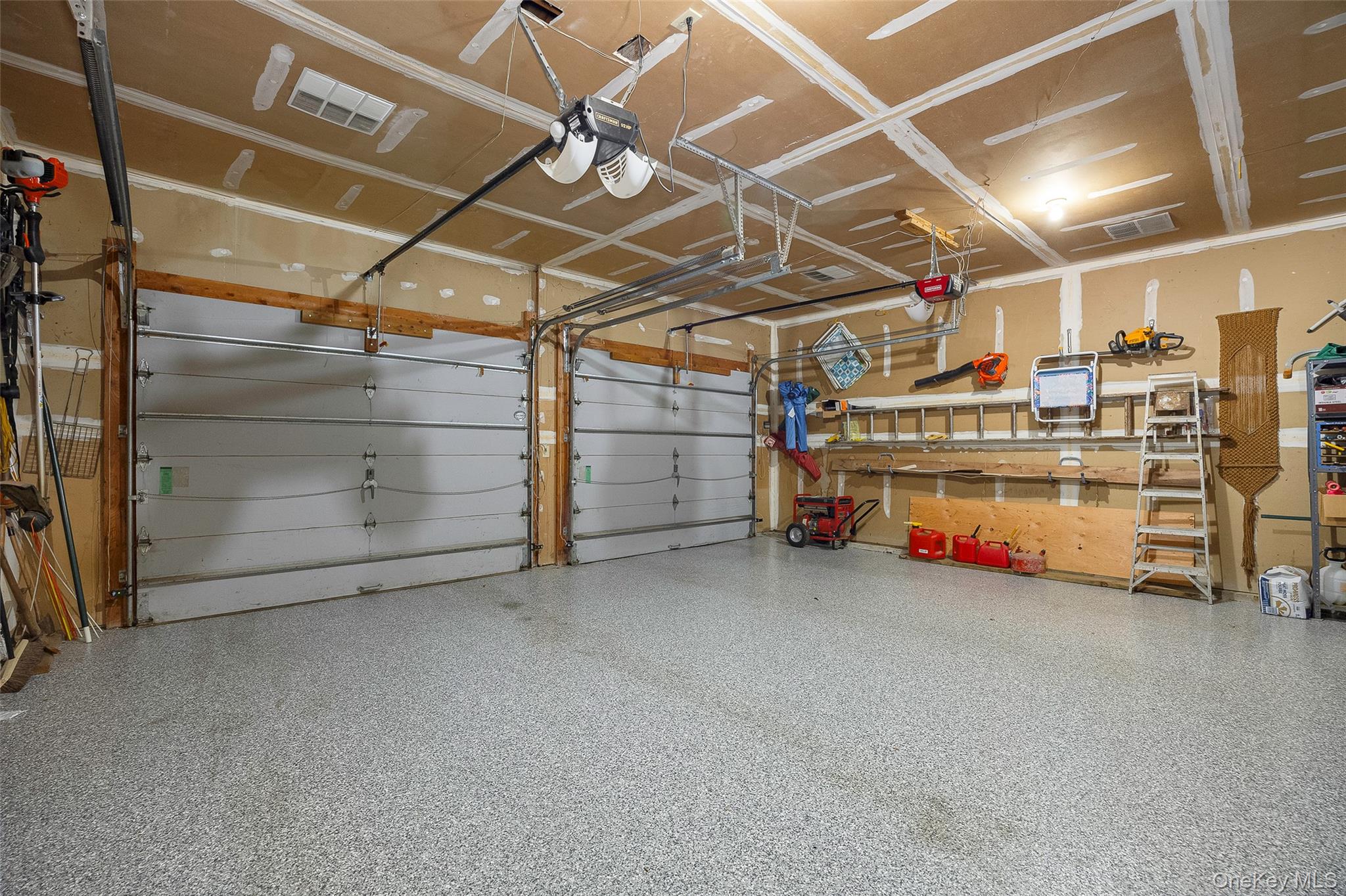 2 English Way Pleasant Valley, NY 12569 - Photo 23 of 32 a view of empty room with white walls