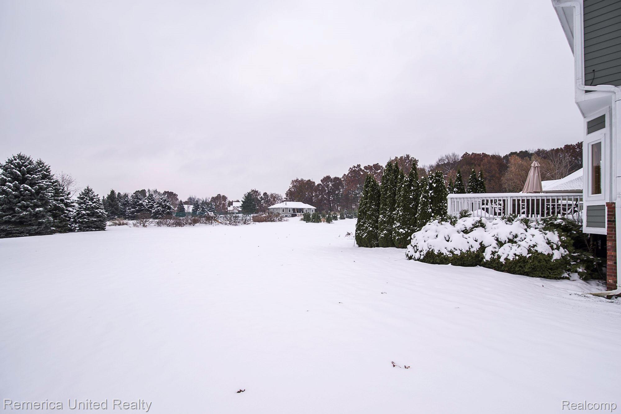 1910 Sundance Ridge Howell, MI 48843 - Photo 36 of 37 DSC_4.jpg