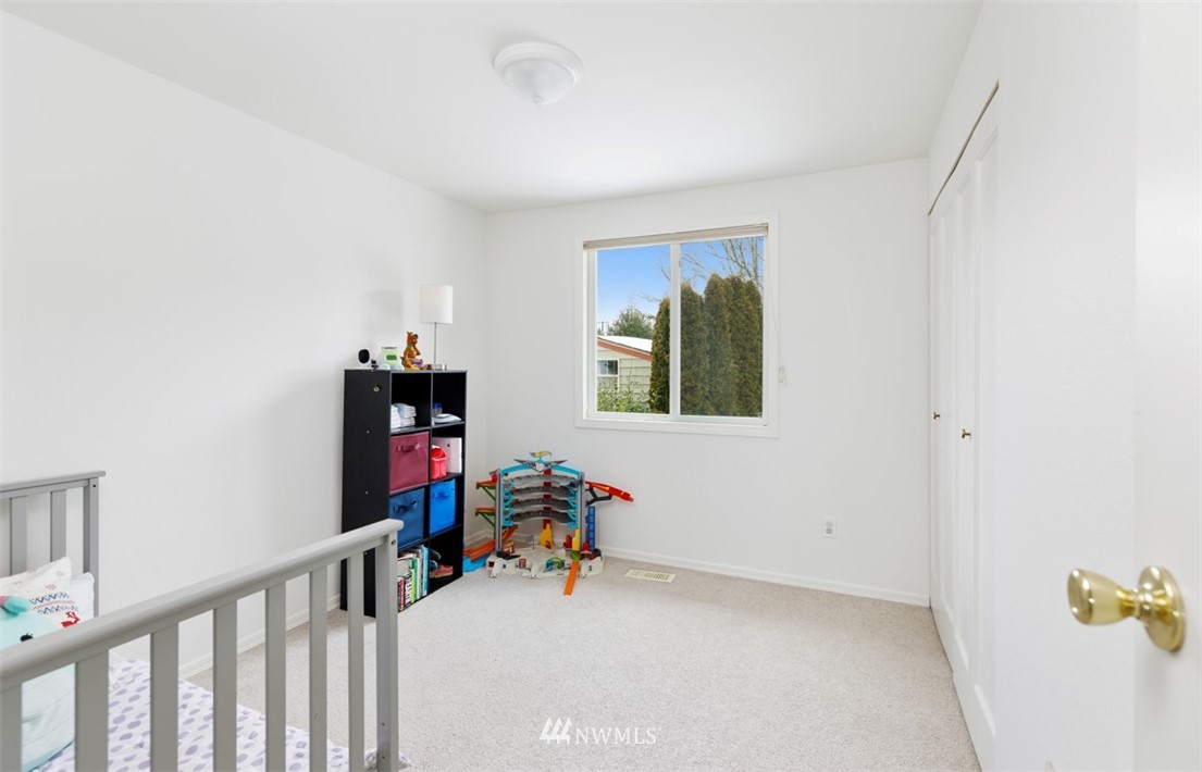 710 North 87th Street Seattle, WA 98103 - Photo 11 of 25 Gallery Image 11