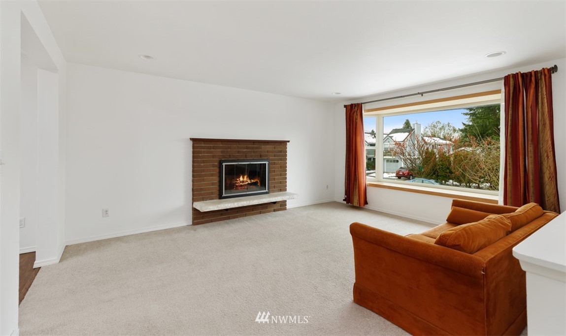 710 North 87th Street Seattle, WA 98103 - Photo 4 of 25 Gallery Image 4