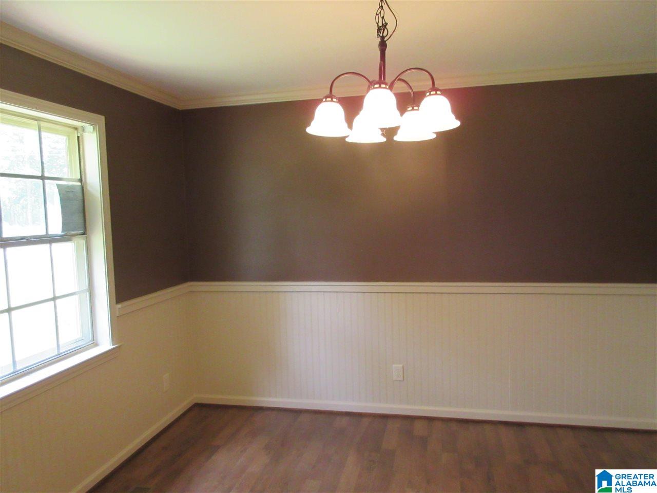 124 Hickory Street Alabaster, AL 35114 - Photo 3 of 27