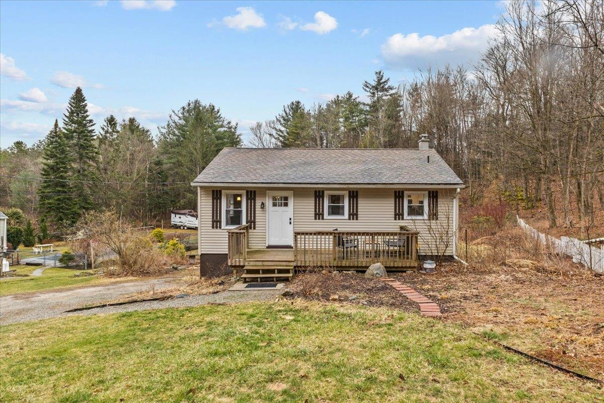 161 Camp Kiniya Road Colchester, VT 05446 - Photo 27 of 38