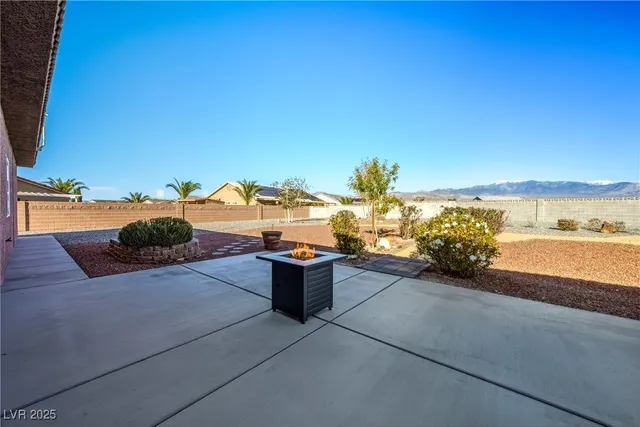 $465,000 | 6981 Queenswood Court, Pahrump, NV 89061