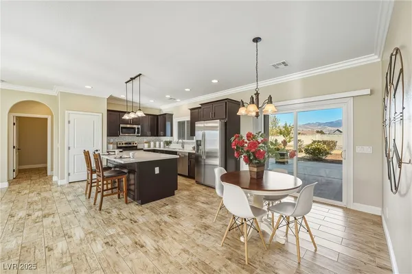 $429,900 | 6981 Queenswood Court, Pahrump, NV 89061