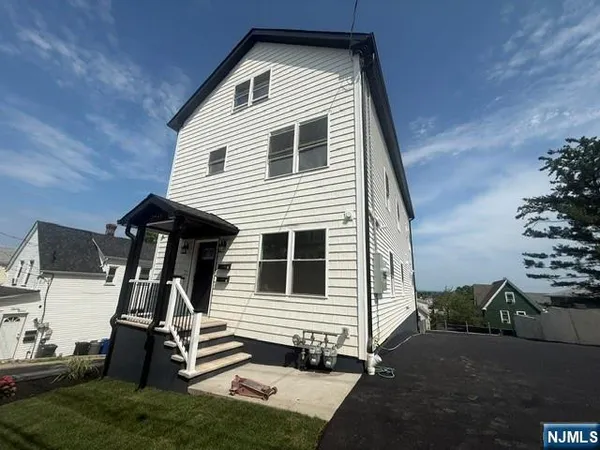 $4,000 | 39-41 Sampson Street, Unit 1, Garfield, NJ 07026