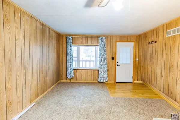 $174,900 | 541 Emmett Street, Emmett, KS 66422
