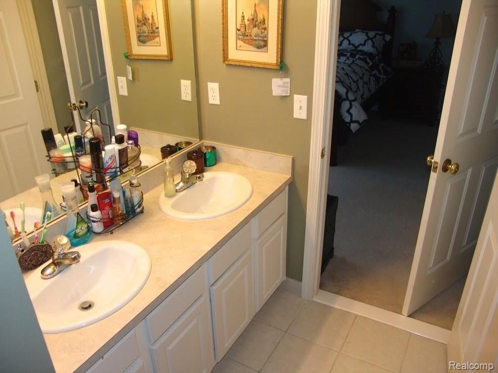 565 Cherry Orchard Road, Unit 86 Canton, MI 48188 - Photo 10 of 12