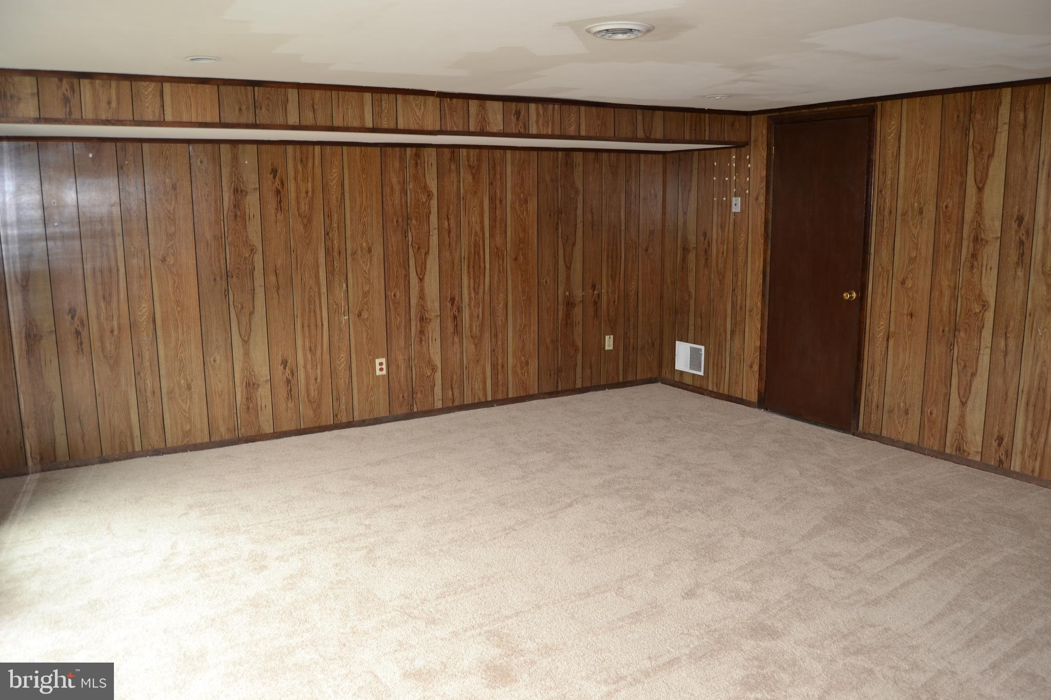 9986 Sandy Road Philadelphia, PA 19115 - Photo 25 of 34 Gallery Image 25