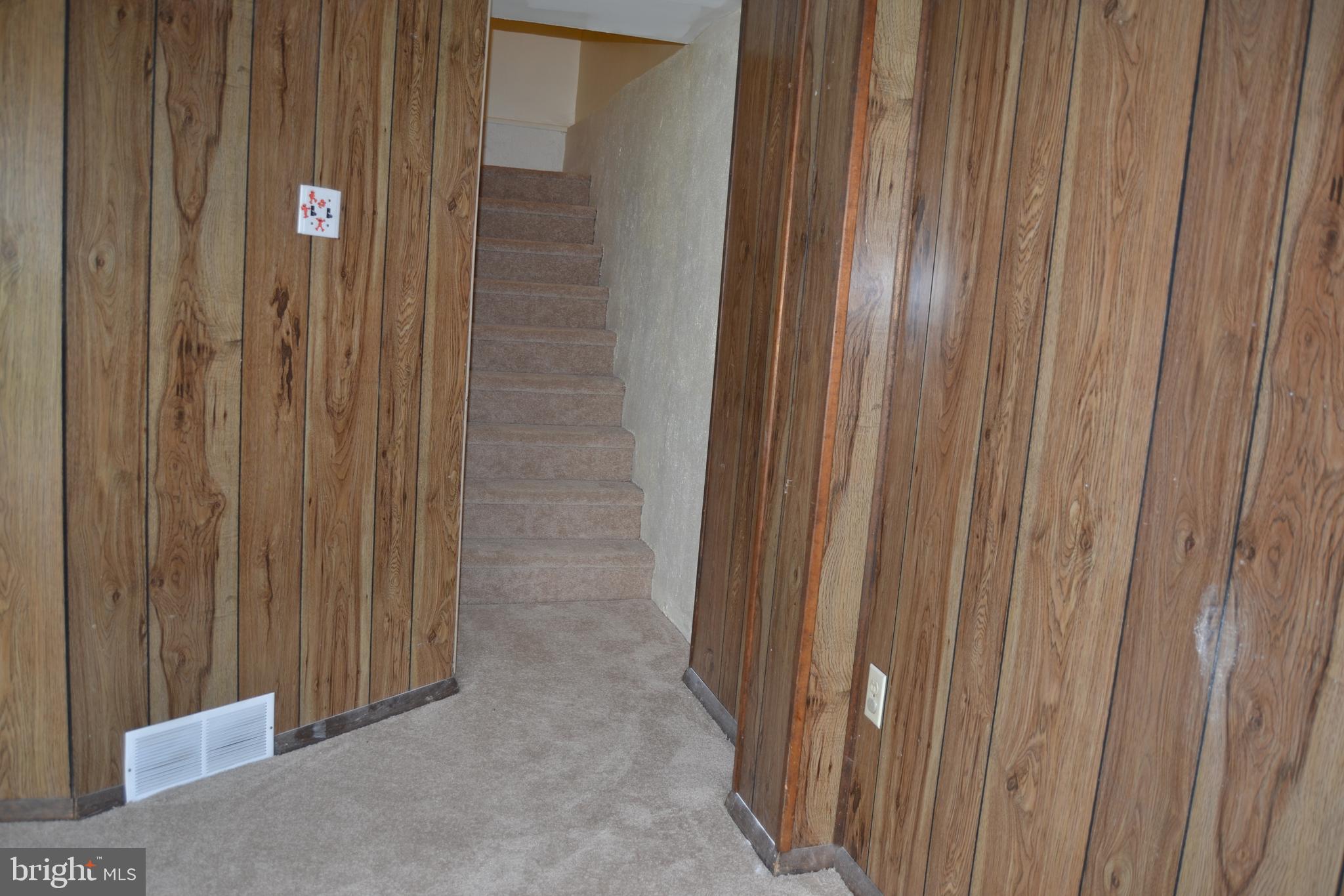 9986 Sandy Road Philadelphia, PA 19115 - Photo 26 of 34 Gallery Image 26