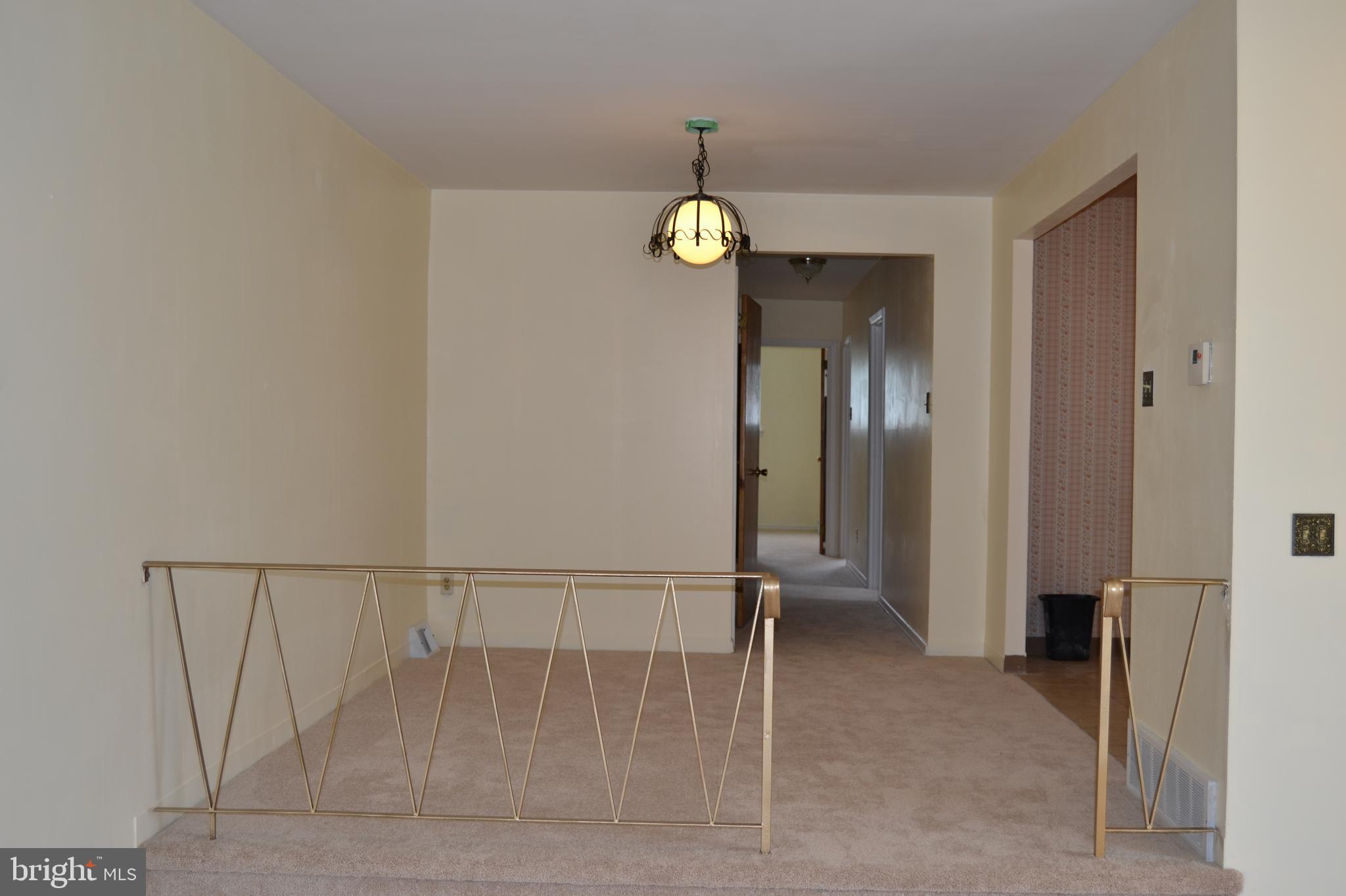 9986 Sandy Road Philadelphia, PA 19115 - Photo 6 of 34 Gallery Image 6