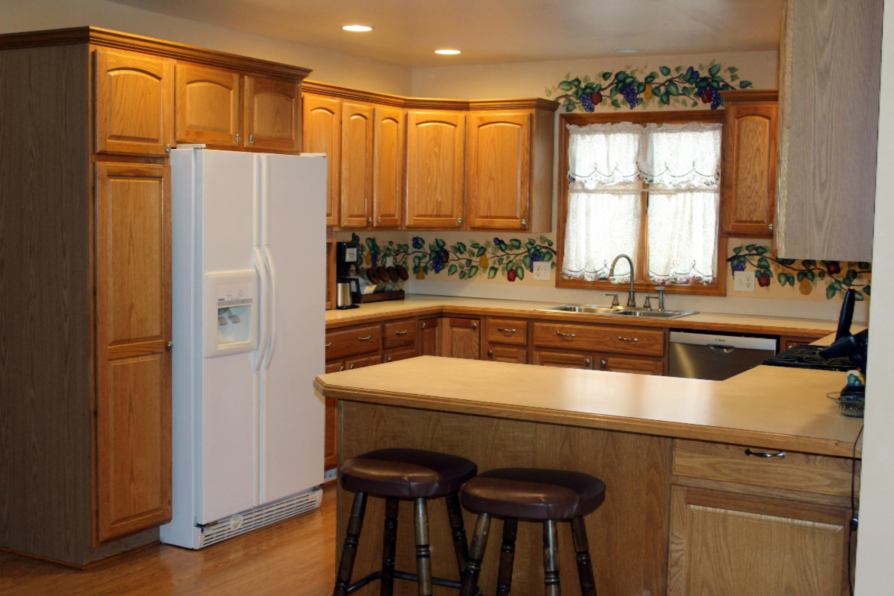 50 South Walker Road Muskegon, MI 49442 - Photo 8 of 44 IMG_2473