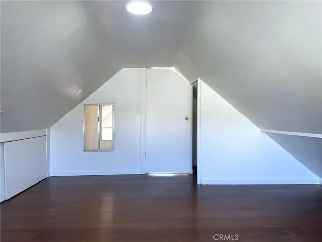 $2,295 | 1343 Walnut Avenue, Long Beach, CA 90813