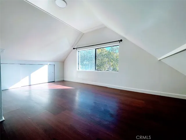 $2,295 | 1343 Walnut Avenue, Long Beach, CA 90813