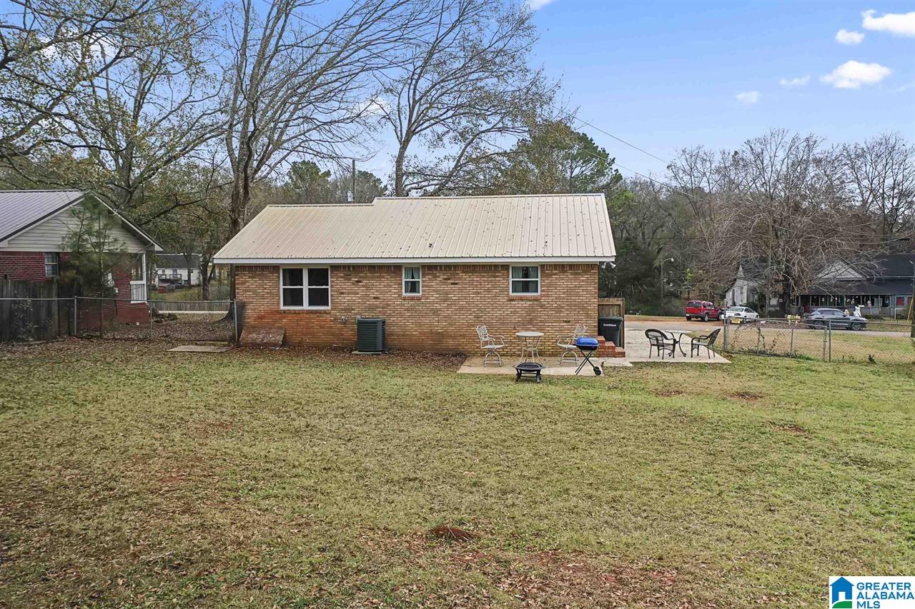 345 Birmingham Street Montevallo, AL 35115 - Photo 2 of 17